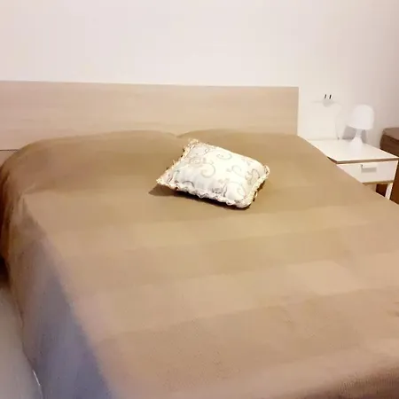 Fiera-centro Apartment *