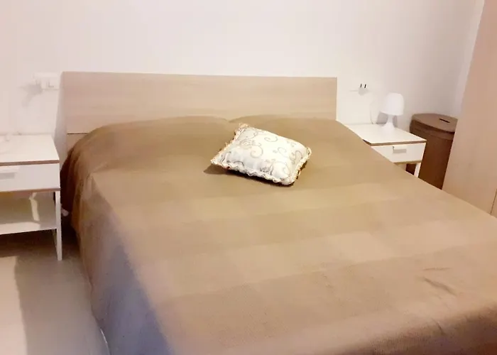 Fiera-centro Apartment *